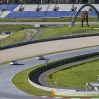Jaguar Trackday 2018: Krocení divokých šelem