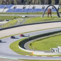 Jaguar Trackday 2018: Krocení divokých šelem