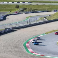 Jaguar Trackday 2018: Krocení divokých šelem
