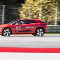 Jaguar Trackday 2018: Krocení divokých šelem