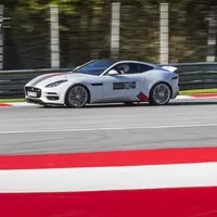 Jaguar Trackday 2018: Krocení divokých šelem