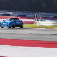 Jaguar Trackday 2018: Krocení divokých šelem