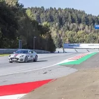 Jaguar Trackday 2018: Krocení divokých šelem