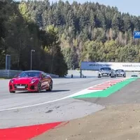 Jaguar Trackday 2018: Krocení divokých šelem