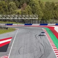 Jaguar Trackday 2018: Krocení divokých šelem