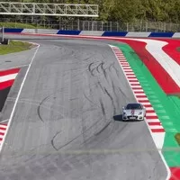 Jaguar Trackday 2018: Krocení divokých šelem