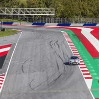 Jaguar Trackday 2018: Krocení divokých šelem