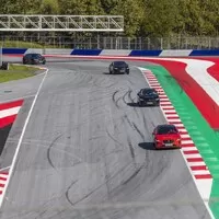 Jaguar Trackday 2018: Krocení divokých šelem
