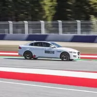 Jaguar Trackday 2018: Krocení divokých šelem