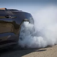 Ford Mustang GT Convertible: Kopni do tý bedny, ať panstvo nečeká!