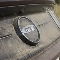 Ford Mustang GT Convertible: Kopni do tý bedny, ať panstvo nečeká!