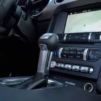 Ford Mustang GT Convertible: Kopni do tý bedny, ať panstvo nečeká!