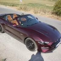 Ford Mustang GT Convertible: Kopni do tý bedny, ať panstvo nečeká!