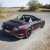 Ford Mustang GT Convertible: Kopni do tý bedny, ať panstvo nečeká!