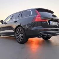 Volvo V60 D4 Polestar: Mikrokosmos na kolech