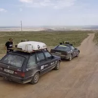 Mongol Rally 2018 část 10. : O velkém Čingischánovi, velkých dinosaurech a velkém finále