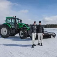 Finové stanovili rychlostní rekord v autonomním pluhování