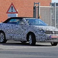 Volkswagen chystá kabrioverzi crossoveru T-Roc 