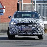 Volkswagen chystá kabrioverzi crossoveru T-Roc 