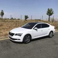 Škoda Superb 2.0 TDI 110kW DSG: Služebák rallyového pisálka