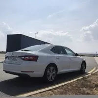 Škoda Superb 2.0 TDI 110kW DSG: Služebák rallyového pisálka