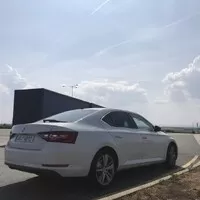 Škoda Superb 2.0 TDI 110kW DSG: Služebák rallyového pisálka