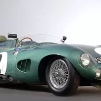 Aston Martin představil limitovanou edici modelu DBS. Připomíná slavné vítězství značky v Le Mans.