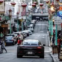 Nové Porsche 911 se při testování ukazuje ze všech stran