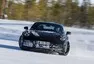 Nové Porsche 911 se při testování ukazuje ze všech stran