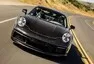 Nové Porsche 911 se při testování ukazuje ze všech stran