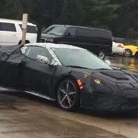 Osmá generace Chevroletu Corvette změní koncepci a výrazně podraží