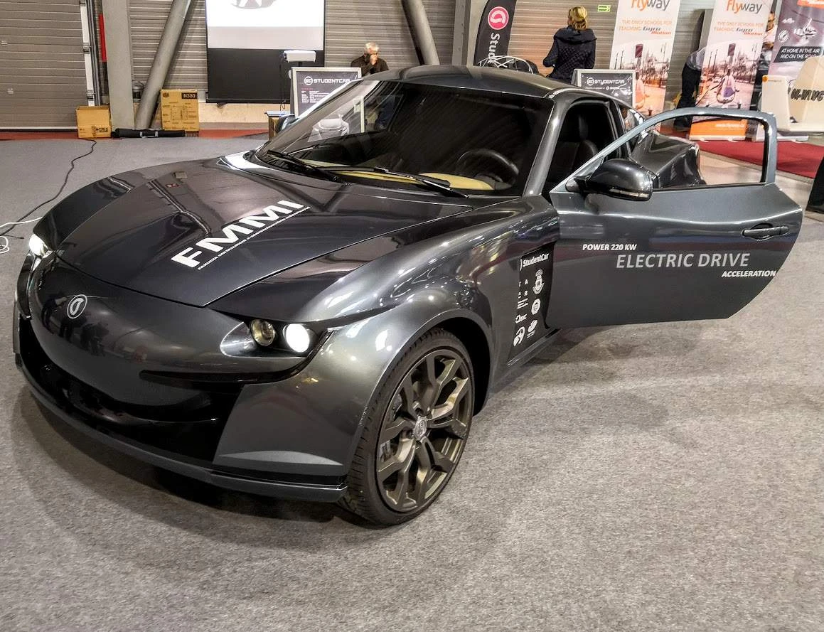 StudentCar STX