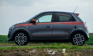 Recenze & testy: Renault Twingo GT: Jednoznačně originál