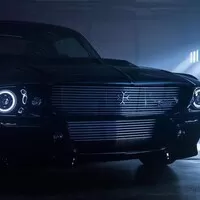 Nový Mustang na elektřinu má skvělé zrychlení, ale zklame dojezdem