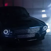 Nový Mustang na elektřinu má skvělé zrychlení, ale zklame dojezdem