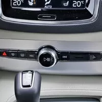 Volvo XC90 T5 AWD: Rodina na prvním místě