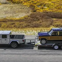 Jeep ukázal nový pick-up Gladiator. Stojí na základech Wrangleru.