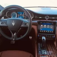 Maserati Quattroporte S Q4 Gran Lusso: Z jiného světa