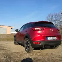 Mazda CX-3 2.0 SkyActiv-G121 A/T Revolution: Nejhezčí městská kabelka