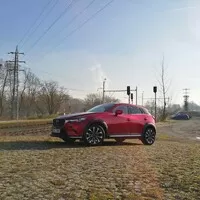 Mazda CX-3 2.0 SkyActiv-G121 A/T Revolution: Nejhezčí městská kabelka