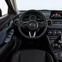 Mazda CX-3 2.0 SkyActiv-G121 A/T Revolution: Nejhezčí městská kabelka