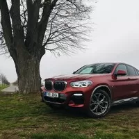 BMW X4 30i Xdrive: Bavorský univerzál