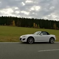 Autíčkářova garáž: MX-5 NCFL 2.0 - Jak se rodí a umírají jednorožci