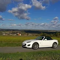Autíčkářova garáž: MX-5 NCFL 2.0 - Jak se rodí a umírají jednorožci