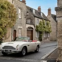 Aston Martin nabídne možnost přestavby klasických modelů na elektromobil