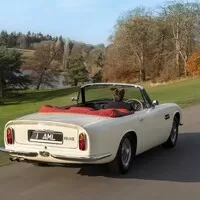 Aston Martin nabídne možnost přestavby klasických modelů na elektromobil