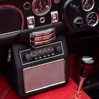 Aston Martin nabídne možnost přestavby klasických modelů na elektromobil