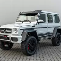 Zdá se vám Mercedes třídy G tuctový? Potřebujete Brabus G700.