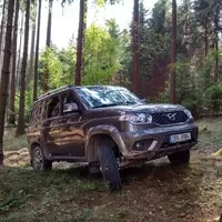 UAZ Patriot 2.7: S burlakem v Milovicích