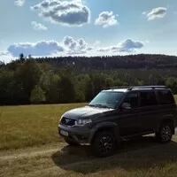 UAZ Patriot 2.7: S burlakem v Milovicích
